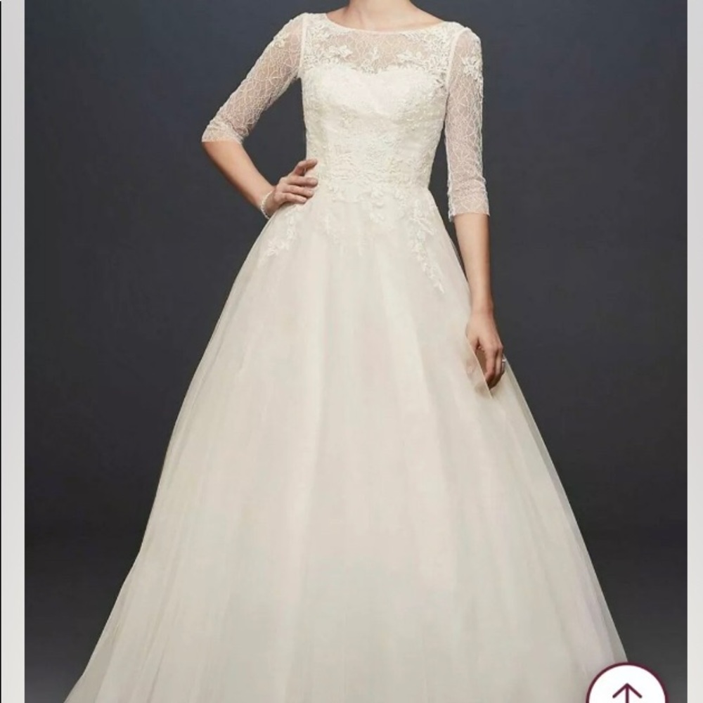 David’s Bridal Size 10 Ivory Lace Wedding Dress